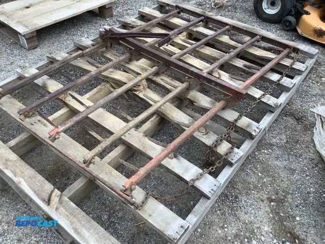 Lot 2-17201 - Spike tooth harrow in original condition. Pull type, fully adjustable. 66" wide harrow. Ready to use...