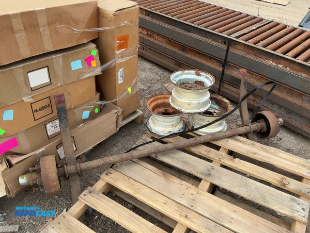 Lot 2-69424 - 5' trailer axel with 3 tire rims