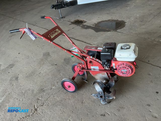 Lot 2-33741 - Maxim Commercial Chain Drive Extra Heavy Duty Rototiller