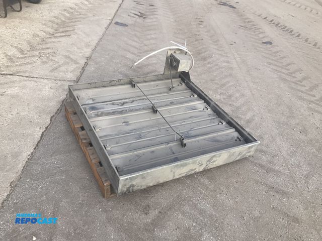 Lot 2-33329 - Powered louvre vent 39-3/4” x 39-3/4”, working condition unknown