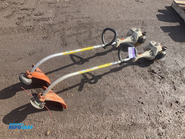 Lot 2-33606 - Gas Powered Recoil Start (2) Stihl FS 45 string trimmers