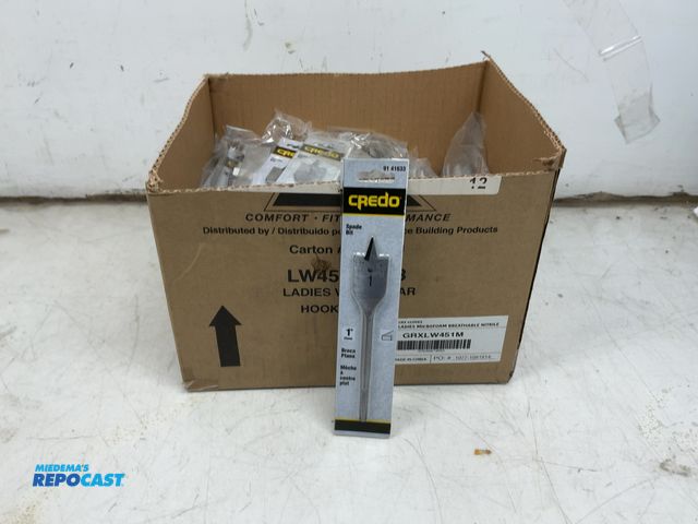 Lot 2-96946 - 96 New 1" Paddle Bits