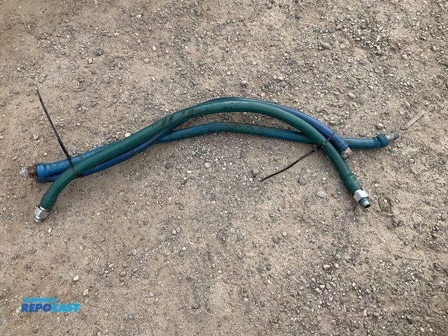 Lot 2-62770 - 3 pieces of 3/4" gas hose