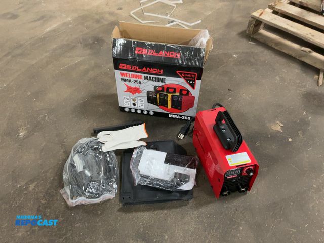 Lot 2-21756 - New SDLANCH Model MMA-250 Welding Machine, 110 Volt, Red in Color
