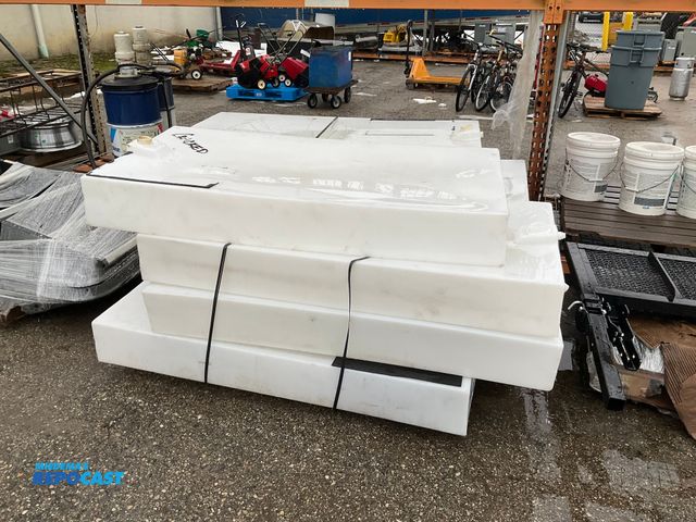 Lot 2-77927 - Pallet of 8 RV Holding Tanks