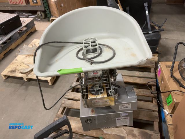 Lot 2-92438 - Frontier Hydraulic Patty Maker of Unknown Model **HAS BAD ODOR