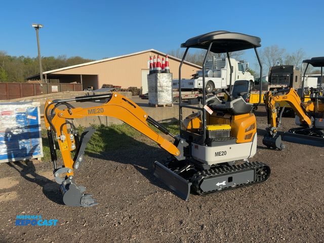 Lot 2-43692 - 2026 SDLANCH  ME20 Diesel Mini Excavator