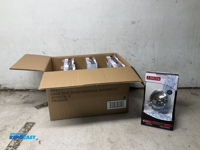 Lot 2-62978 - 1 case of 6 delta 5 spray massage shower heads