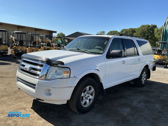 Lot 2-20041 - 2010 Ford Expedition XLT 4WD SUV 4x4