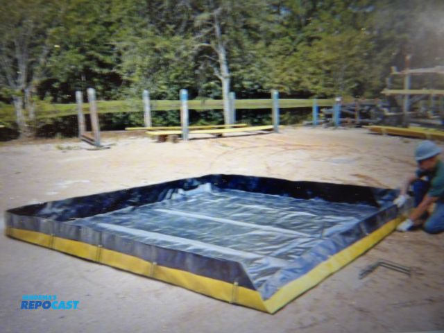 Lot 2-51092 - new ultra-tech collapsible containment berm, 4ftx4ftx12inch, 30mil thick, includes L-shaped wire bra...