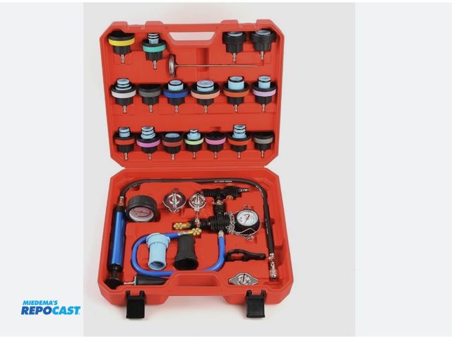 Lot 2-73530 - ZEAJSRU 28pack Universal Radiator Pressure Leak Tester Kit, Automotive coolant Pressure Tester kit f...