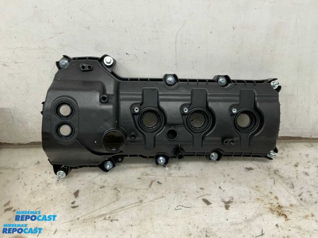 Lot 2-60509 - MaXpeeding Rods Black Plastic Engine Valve Cover