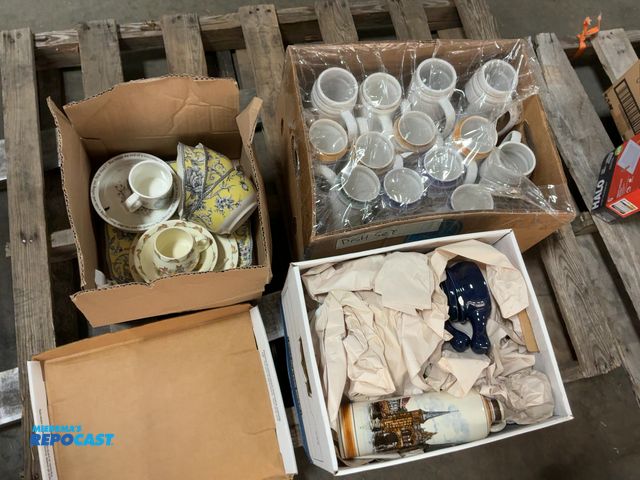Lot 2-18196 - Lot of (3) boxes of collectable glass cups, plates, and vases