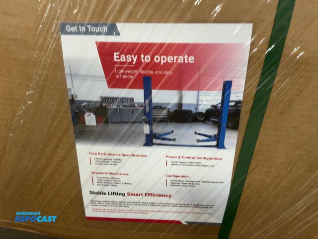 Lot 2-43469 - New SDLANCH Model TPL Two Post Lift, 4500 KG Lifting Capacity, 1800mm Lifting Height, 220/380 Volt E...