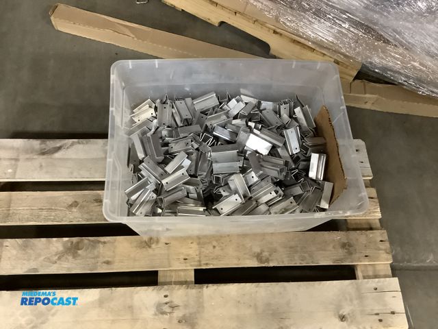 Lot 2-36714 - Aluminum mounting brackets
