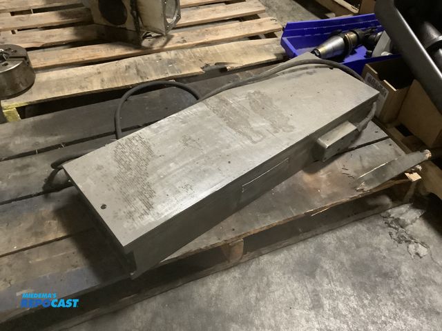 Lot 2-93381 - 1 Magna-Lock Corp H11-1030 Magnetic lock