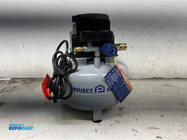 Lot 2-93487 - Project Source 3gal. Portable Pancake Air Compressor