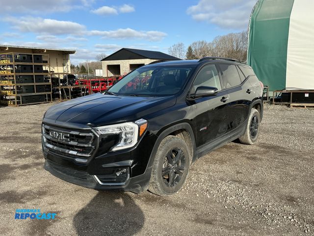 Lot 2-91622 - 2022 GMC Terrain AT4 SUV AWD