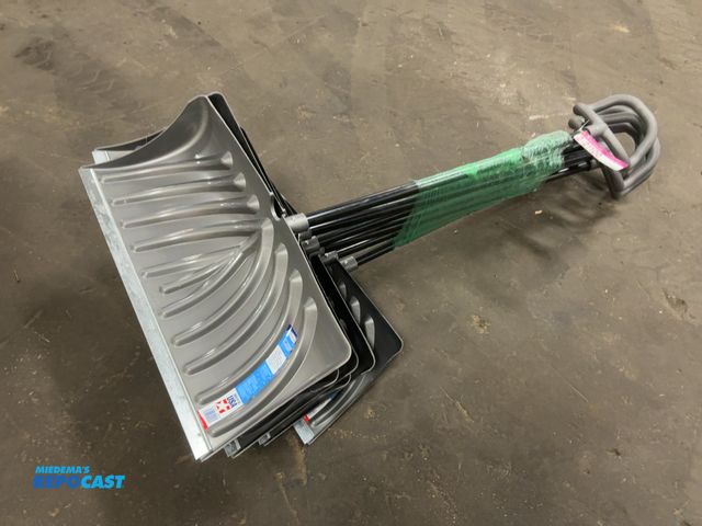 Lot 2-21100 - (6) New Suncast 27" Snow Pusher Shovels