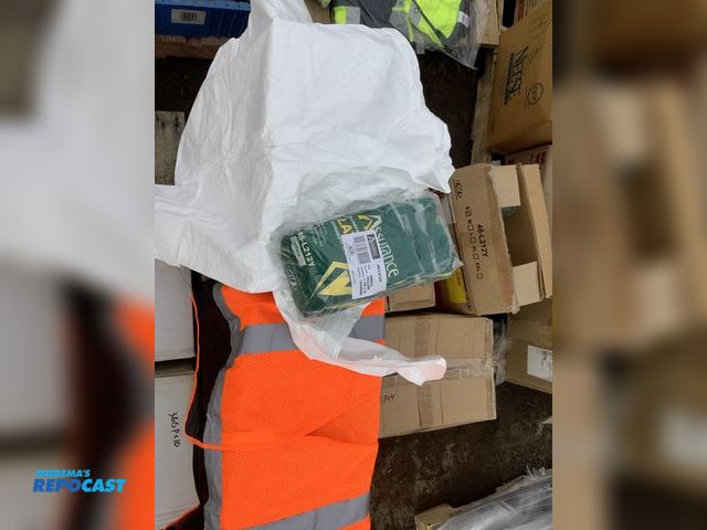 Lot 2-93235 - New Lot of 6 boxes of Kleenguard lab coats size MD 30 per box  2 boxes of hi vis protective clothing...