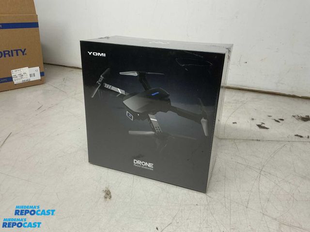 Lot 2-60553 - New yomi remote controlled foldable drone