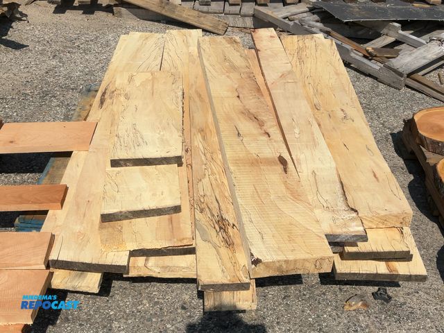 Lot 2-24609 - Spalted maple (24) pieces. 1" thick, various widths. Most are 66" long. Approx. 78 board feet.