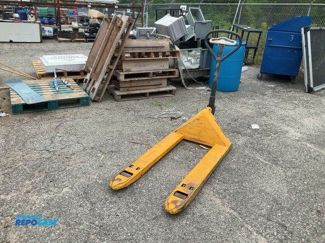 Lot 2-18512 - Yellow mult-ton TM55 pallet jack
