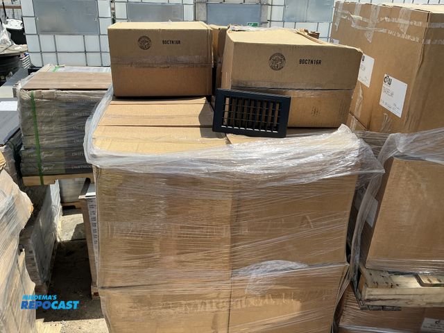 Lot 2-76237 - Skid lot of 7848RBK 4x8 black Registers with Dampers