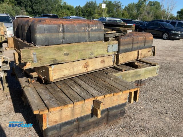 Lot 2-13729 - dock floats &amp; dock sections with floats