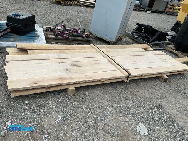 Lot 2-27270 - 4/4 white oak 2 layers, 45" wide x 8-12' long