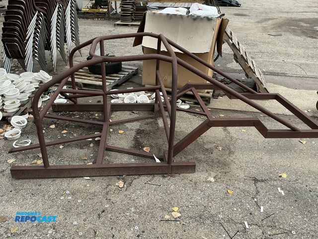Lot 2-33720 - Chassis 2 x 4 main rails + 58" 0-0 main rails - cage 45.4"l cage to rear 6.5" height 43"