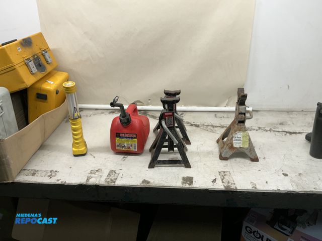 Lot 2-18168 - Box of Various Garage Equipment, 1 Gallon Fuel Container, Flashlight Stick, (2) Craftsman 2-1/4 Ton ...