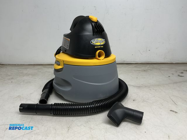 Lot 2-65774 - Lot of (2) 2gal Stinger wet/dry Vacuum
