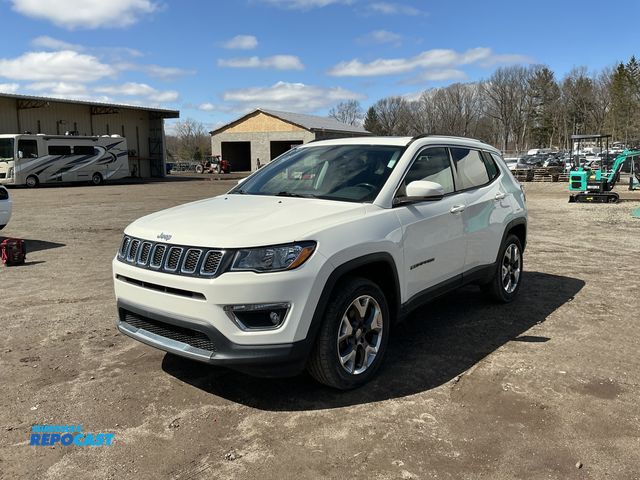 Lot 2-91604 - 2017 Jeep Compass Limited 4WD SUV 4x4