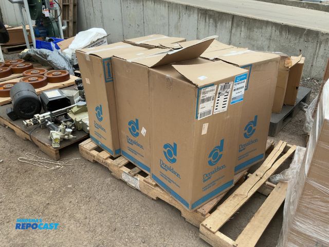 Lot 2-69488 - Skid lot of Donaldson cartridge filters with blue mesh
