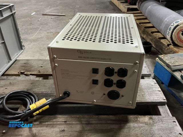 Lot 2-93855 - GS Sola Mini/Micro Computer Regulator