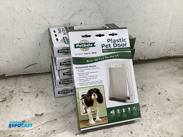 Lot 2-18643 - Lot of (6) PetSafe plastic pet door small dogs - 1-15lb, 5-1/8 x 8-1/4" flap openings lot of brand n...