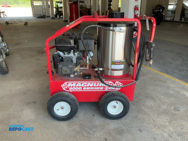 Lot 2-61372 - 2023 EASY KLEEN Magnum 4000 Series Pressure Washer Portable Gas Powered Electric Start oil/diesel fi...