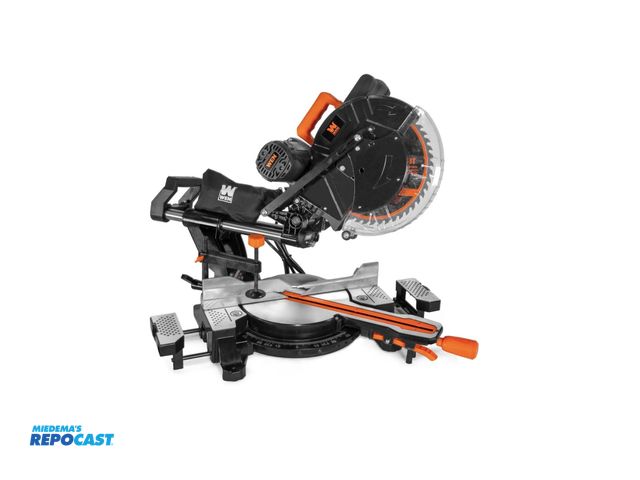 Lot 2-13624 - WEN MM1213 miter saw