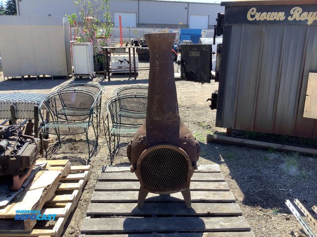 Lot 2-75437 - Outdoor patio, cast iron, chimenea fire place, in great original condition. Round, Pot belly decorat...