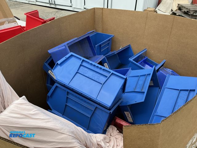 Lot 2-91369 - Lot of bins