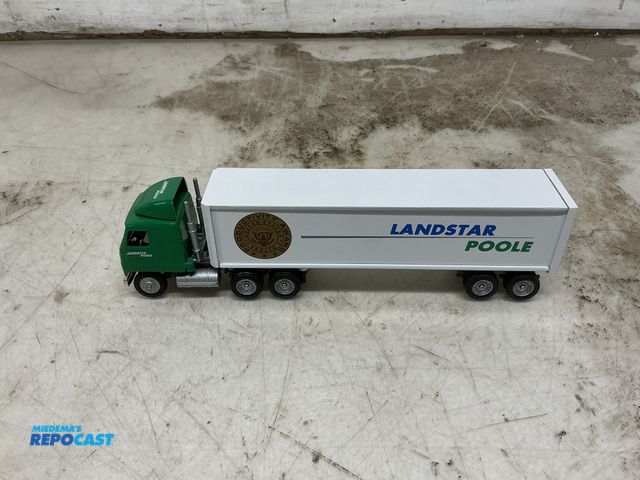 Lot 2-92026 - Winross landstar poole die cast