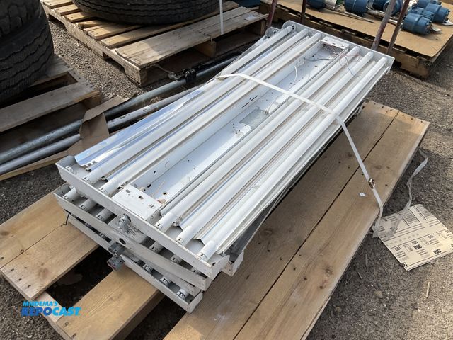 Lot 2-10399 - (5) LED light fixtures possibly missing some bulbs