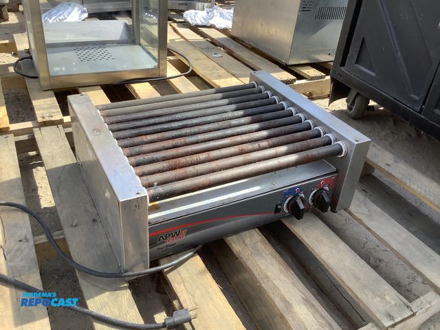Lot 2-76946 - APW Wyott HRS-31 Try-Heat roller system, 120V, 60Hz