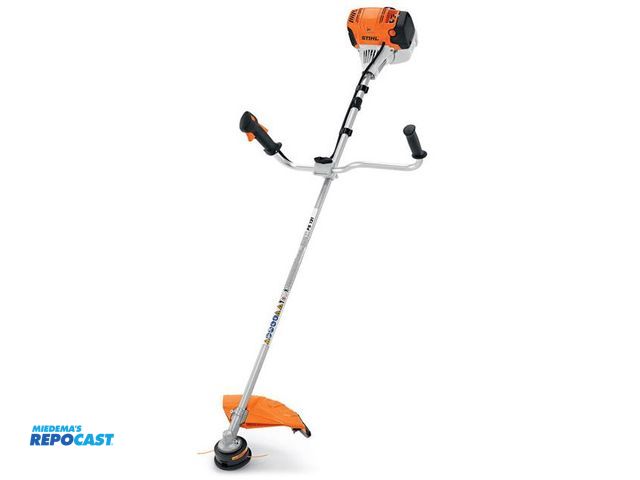 Lot 2-23113 - New Stihl FS 131 String Trimmer
