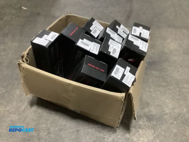Lot 2-32688 - Lot of (11) hot air straitening dryer brush
