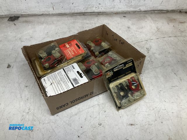 Lot 2-33789 - 16 marine lead free heavy duty battery terminals