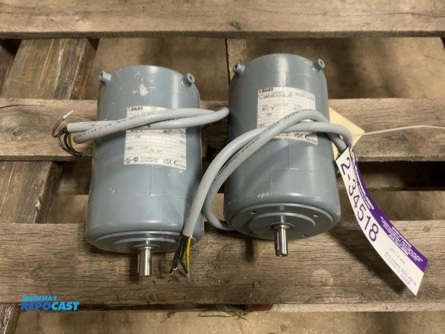 Lot 2-34518 - (2) Bauer 0.16hp Electric Motors, Type DNFU05LA2/AMUL-SP, 480 Volt, 3 Phase