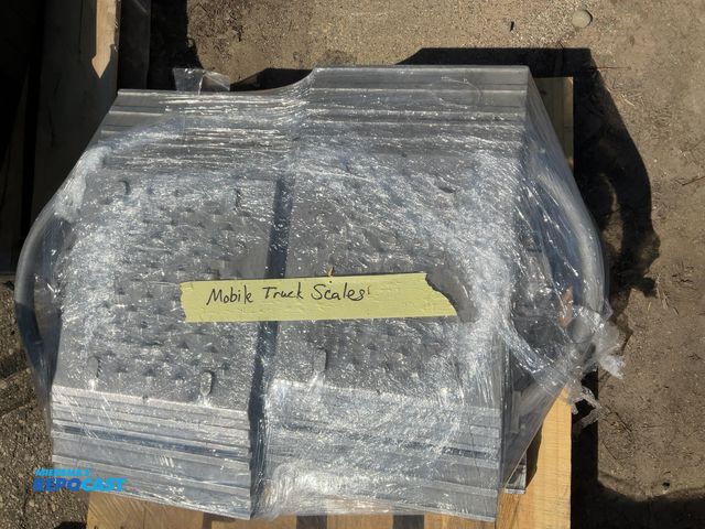 Lot 2-75930 - Mobile Truck Scales - Full Set (4) Make: General Model: MD400 Capacity: 20,000 pounds Serial#: 31943