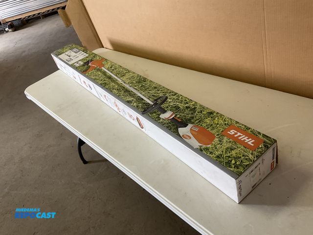 Lot 2-23178 - New Stihl FSA 86 R Cordless Electric String Trimmer